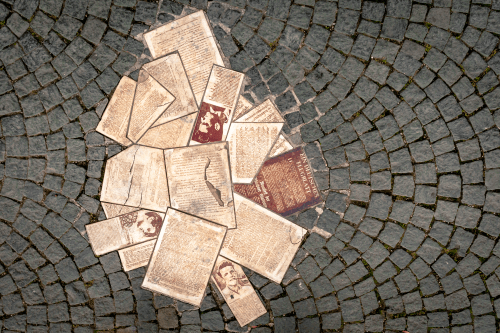 The Rise Of The Far Right: „How Could You Distrust An Old&nbsp;Friend?“